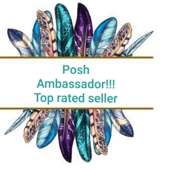 POSHMARK AMBASSADOR - Picture 1 of 1